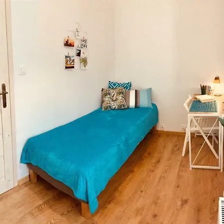 Noti Z Parkingiem * Гдыня